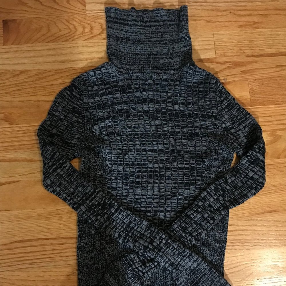 AEROPOSTALE TURTLENECK